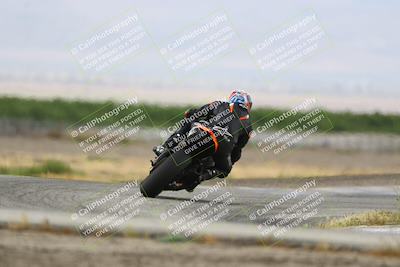 media/May-03-2025-CRA (Sat) [[22b18d099a]]/Races/Race 2/